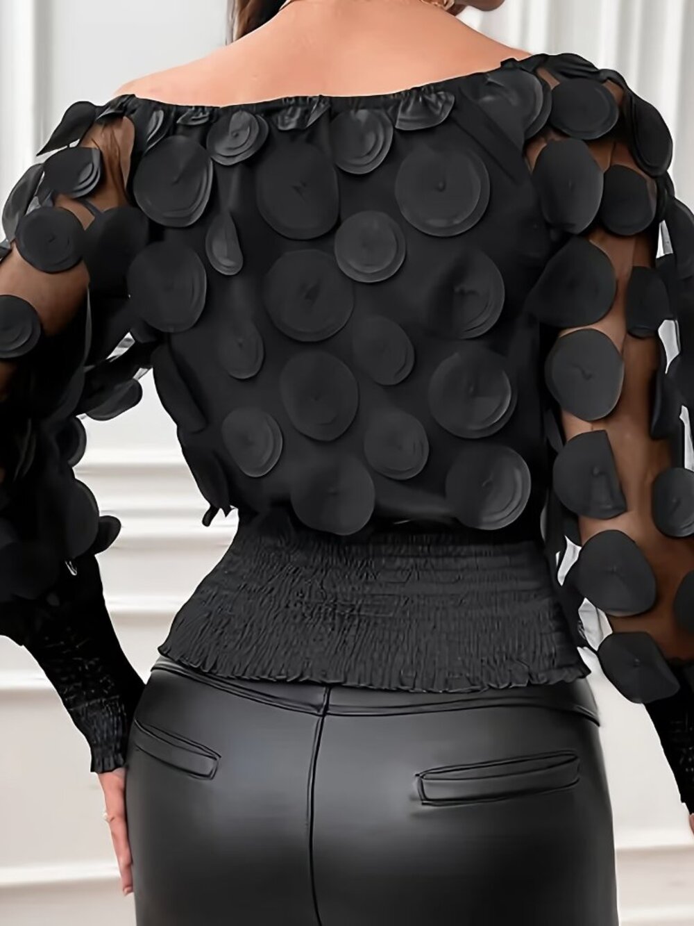 Sexy Off-Shoulder Blouse Semi-sheer Texture - Picture 2 of 4